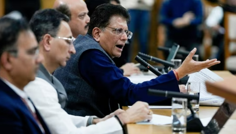 अमेरिका के संकेतों के बीच भारत की ऊर्जा नीति पर संशय, रूसी तेल को लेकर कोई आधिकारिक फैसला नहीं