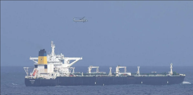 होर्मुज़ जलडमरूमध्य में सख्ती बढ़ी, अमेरिकी हस्तक्षेप से वैश्विक तेल आपूर्ति पर चिंता