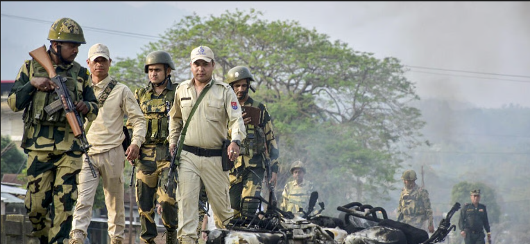 उखरुल में दोहरी मुठभेड़ से फिर सुलगा मणिपुर, तीन लोगों की मौत से बढ़ी चिंता